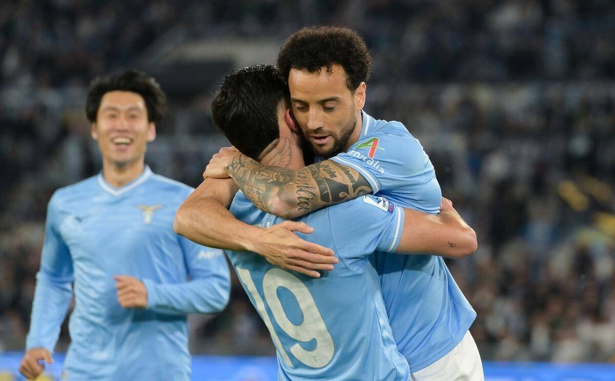 HuaTiHui Sports关于赛地聚焦：足总杯赛前热度飙升，拉齐奥临场应变，震撼外界，医务组通报恢复的信息