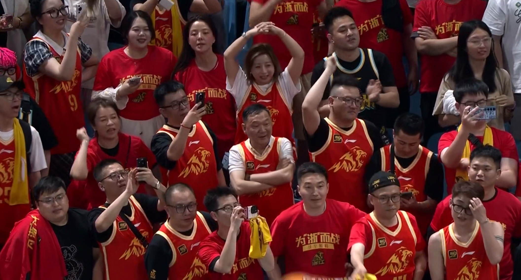 华体会浙江队迎CBA季后赛关键赛，赛后官宣签约，信心回归，临场指挥获称赞的简单介绍